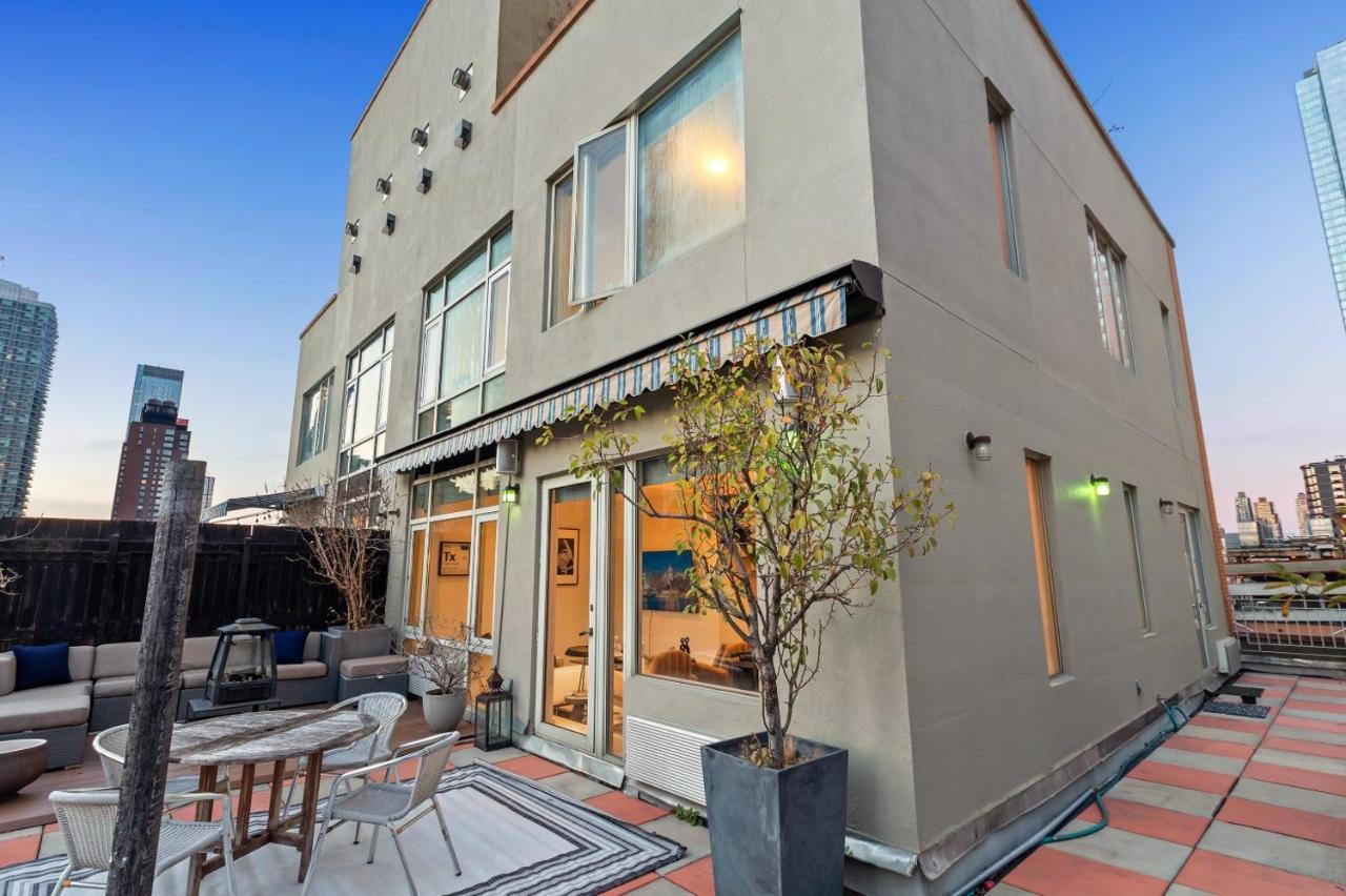 Luxurious 4 Bedroom Penthouse Apartment New York