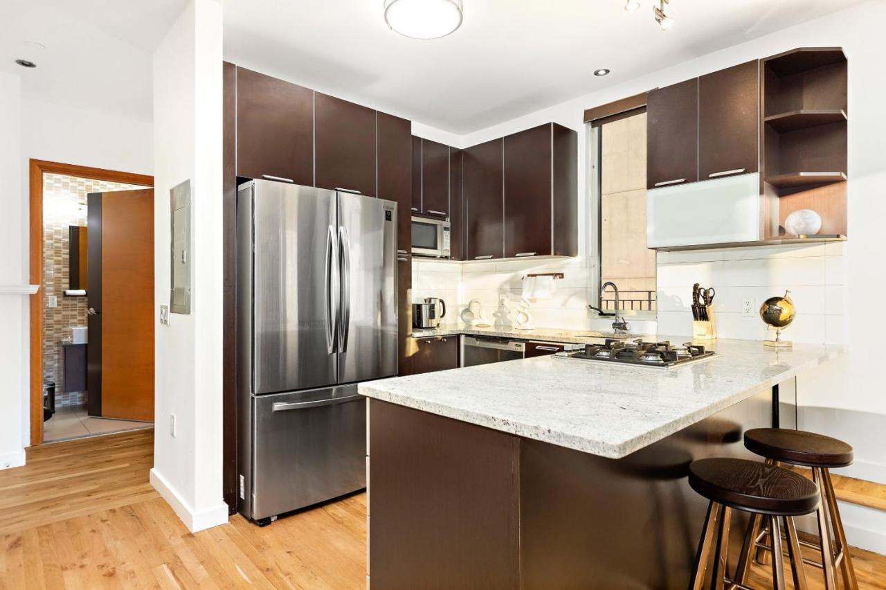 Luxurious 4 Bedroom Penthouse *